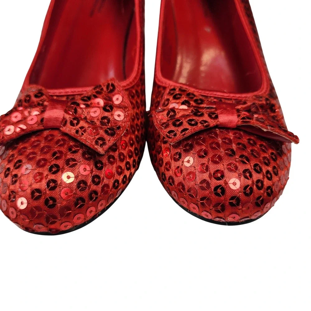 Rubies II Red Sequin Shoes Bow Block Heel Dorothy Wizard of Oz Womens 8 Costume